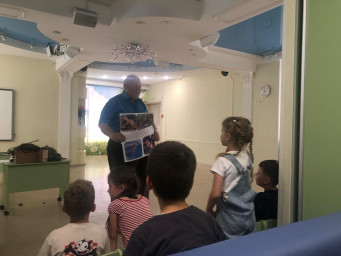 Встреча с экологом Гулиным А.А. 2 Встреча с экологом Гулиным А.А. 2