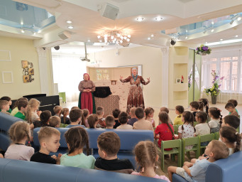 Спектакль фольклорного театра &laquo;Ситцевая деревенька&raquo; &mdash; &laquo;Пасхальный день&raquo;