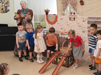 Спектакль фольклорного театра &laquo;Ситцевая деревенька&raquo; &mdash; &laquo;Пасхальный день&raquo; 1