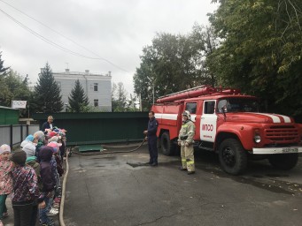 Экскурсия детской пожарно- спасательной команды. 0