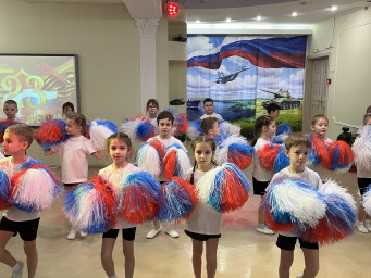 С 23 февраля 7 С 23 февраля 7